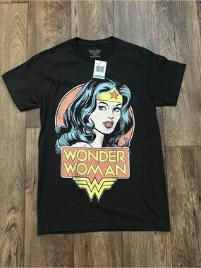 Wonder Woman Adult 100% Cotton Comic T-Shirt Size S Black